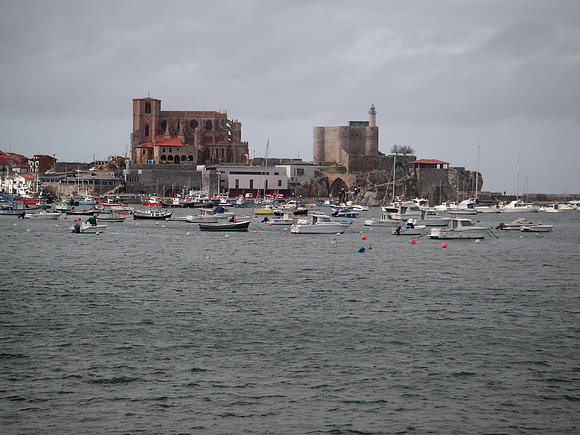 Castro Urdiales .........me encanta