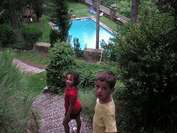 Ya vemos la piscina para congelarnos ..........