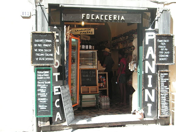 Comimos por 30 euros 4 personas.