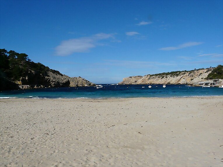 Una preciosa playa ibicenca...