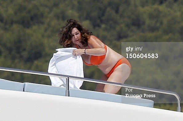 ana rosa quintana luciendo bikini
