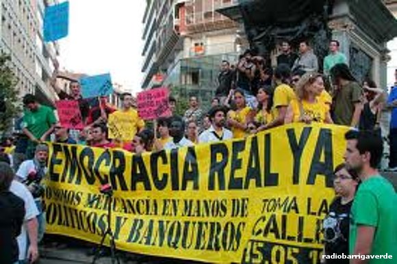 CUANDO LA DEMOCRACIA SE CONVIERTE EN LIBERTINAJE
