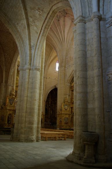 Interior de San Hipólito el Real
