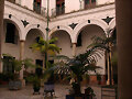 Patio gaditano del Hospital N&ordf; Sra. del Carmen
