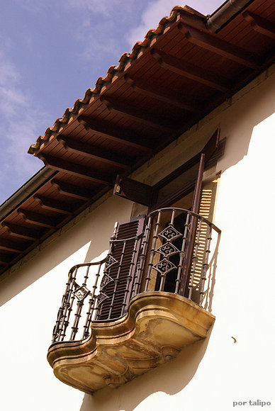 Balcón en Lastres, Asturias