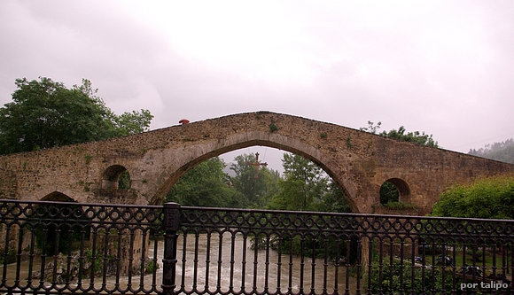 Puente "romano" de Cangas de Onís