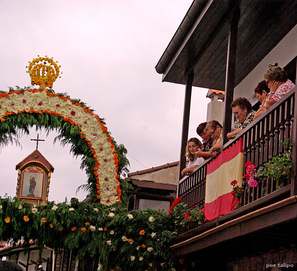 Procesión de la Virgen de la Cama (V)