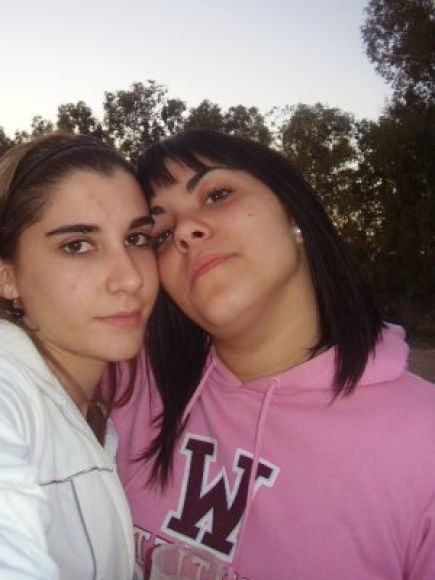 NURIA Y LAU