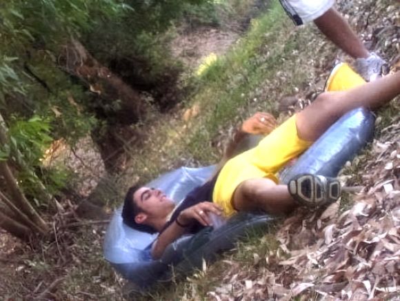 Ruben tomando el sol