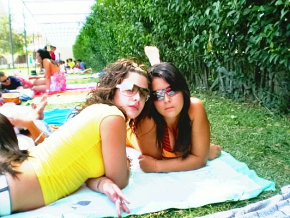 En la piscina..