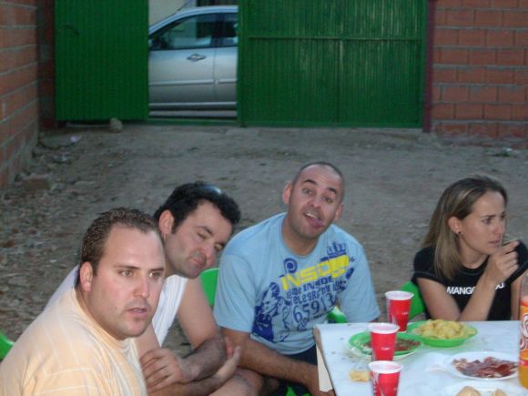 Día después de las "solterías" de Santi y Soraya