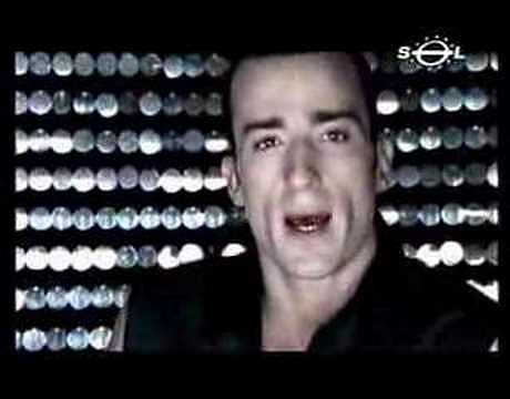 Un videoclip sensual.... *w*