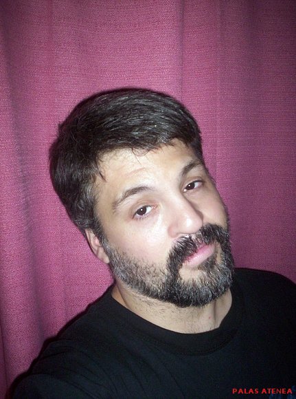 LEO,UN POCO  CANSADO