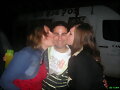 BESAZO A TOLY DE ELISA Y LETTY