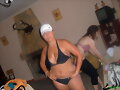 merxe de fiesta en la piscina