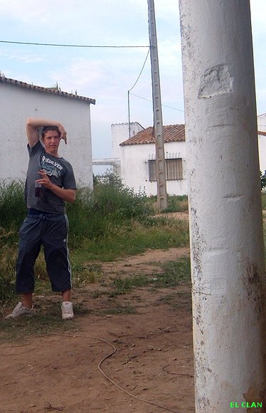 JERO HACIENDO EL.........JAJAJAJA