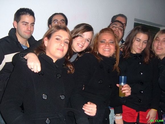 ESA GENTE DE BOTELLON