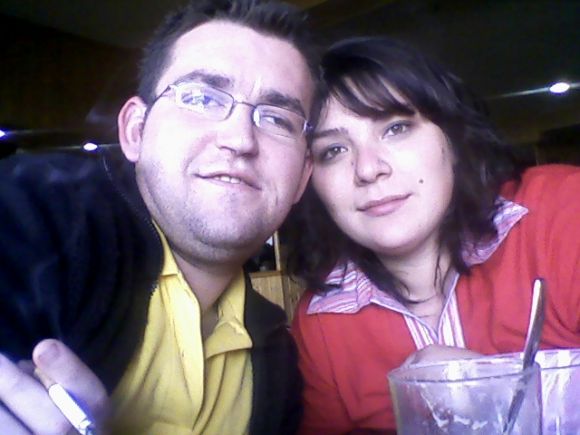 DOS GRANDES AMIGOS DESDE SIEMPRE, UN BESITO BEA