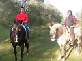 EL DESKARGA Y JULIO, MENUDOS JINETES