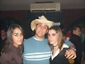 BEA, JULITRO Y NURIA, DE CAXONDEO COMO NO