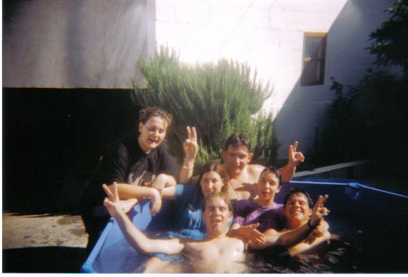 EN LA PISCINA DE VANE, HACE YA BASTANTES AÑOS
