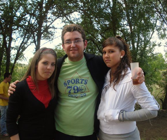 MIRIAM, SARA Y YO