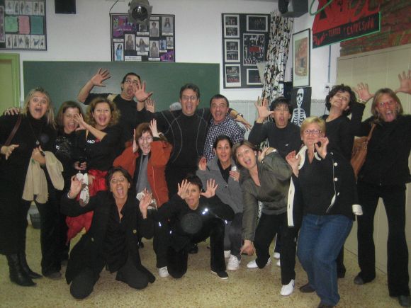Aqui estamos cais todos. (1)