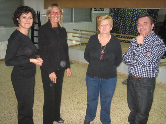 Amparo, Esther, Ana y Santiago.