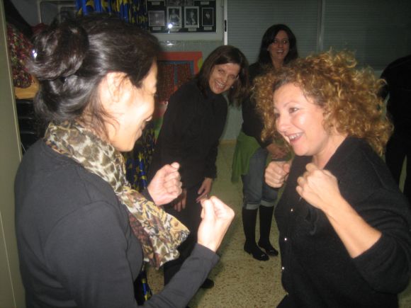Ana en plena salsa interpretativa ....