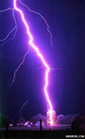 IMPRESIONANTE RAYO