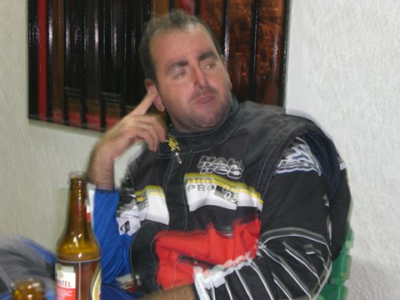 TOMANDO UNA GARIMBA