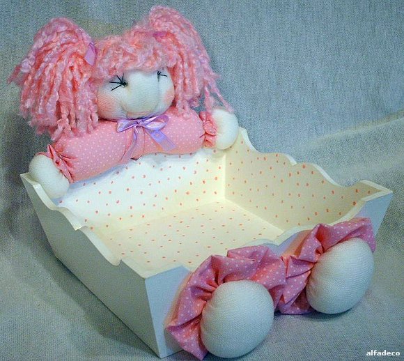 CAJA ORGANIZADORA MUÑECA