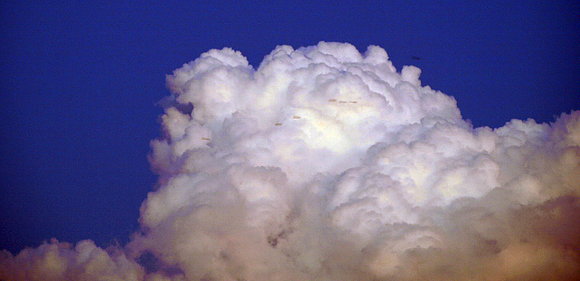 NUBES II