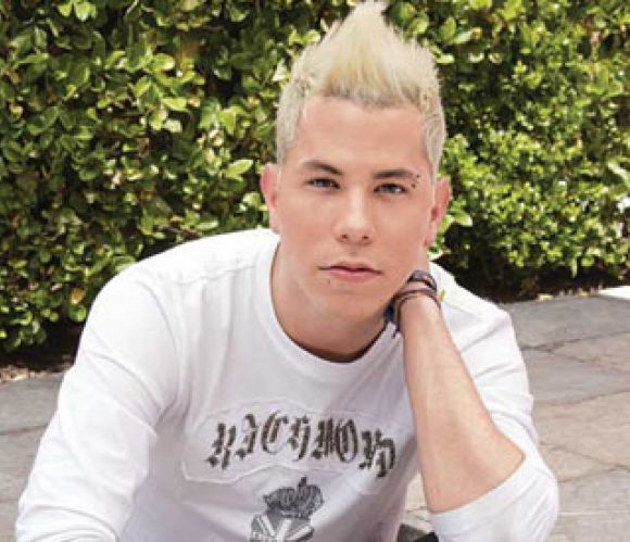 ChRiS.....