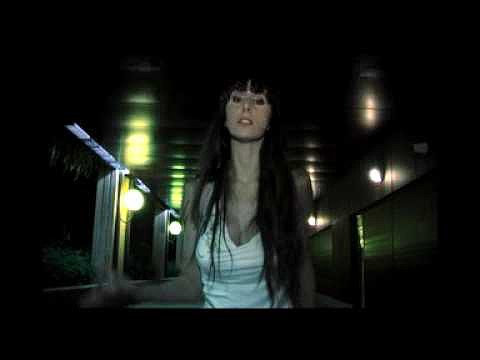 Mala Rodriguez - Por la noche
