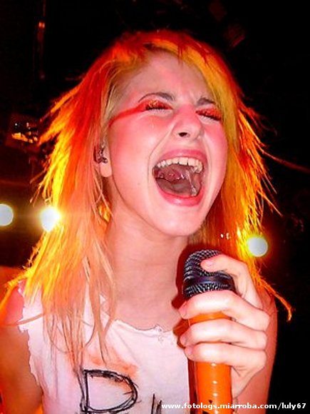 HAYLEY WILLIAMS (VOKLISTA D PARAMORE)