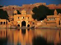 templo gadi sagar jaisalmer rajastahan india