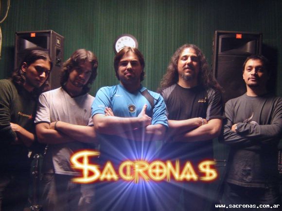 Los rayos del sol desaparecen y la oscuridad.....