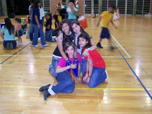 D44I, LAR¡S & MAK!