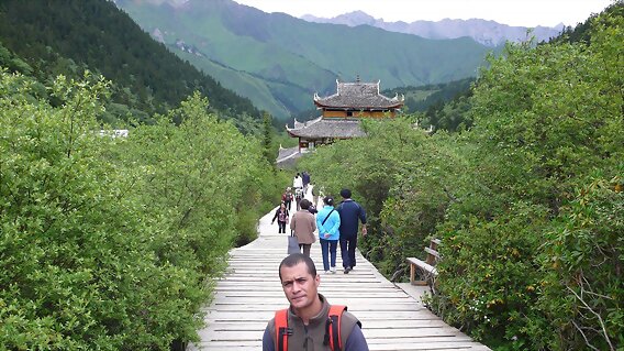 China ( Huanlong )