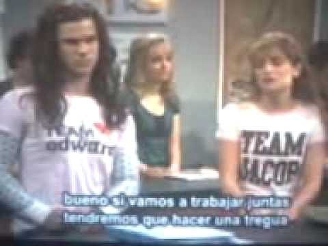 que lindo se ve Tay