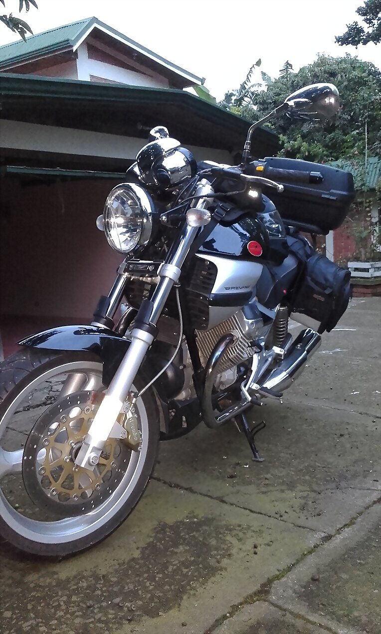 Breva 750