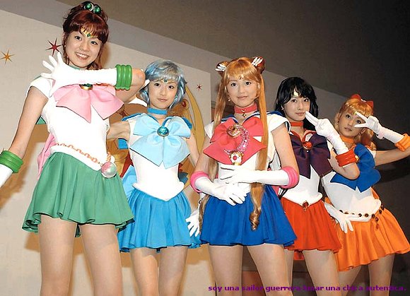 REI CHAN KEIKO .TODAS JUNTAS EN EL ESTRENO