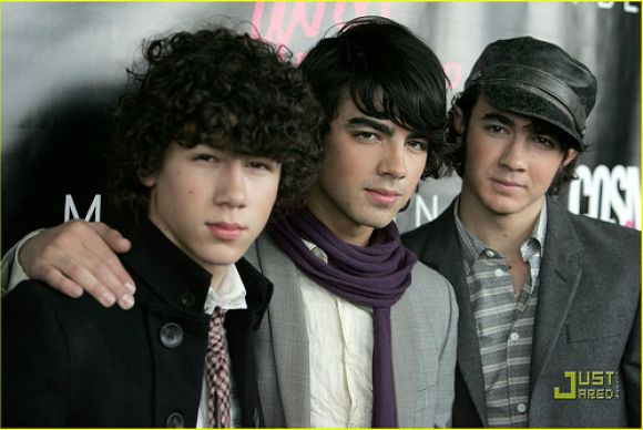jonas brothers