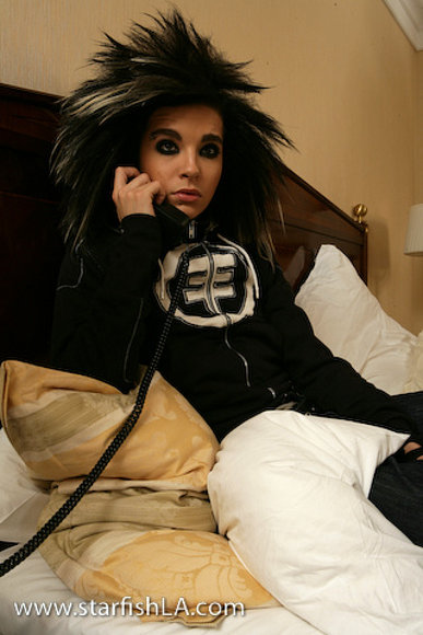 bill se aburria y claro me tubo q llamar a mi!!