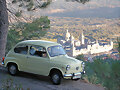 Seat 600 y monasterio