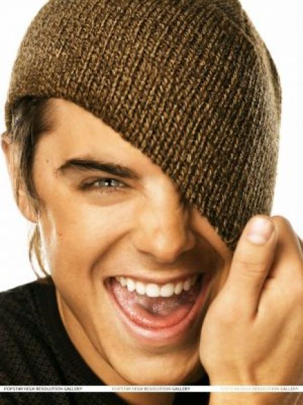 insisto zac efron es guapisimo