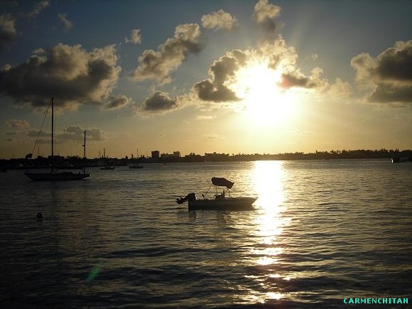 atardecer en north bay village  miami florida USA
