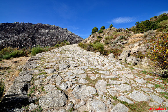 CALZADA ROMANA DEL PUERTO DEL PICO . AVILA (II)
