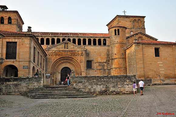COLEGIATA DE SANTILLANA.